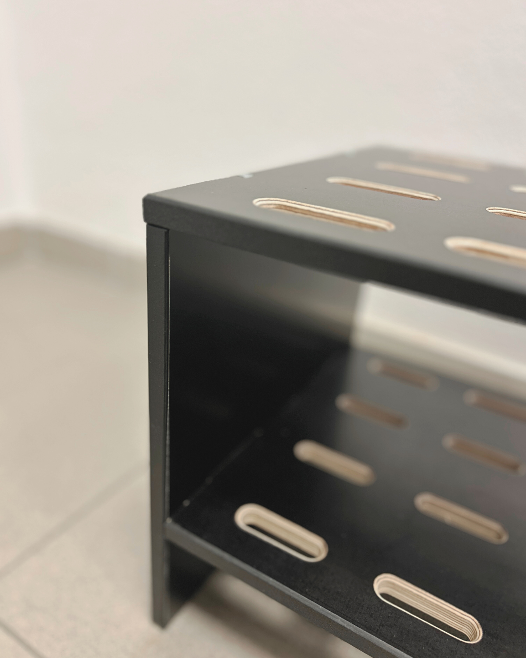 Houten standaard voor 8 paar langlaufski’s